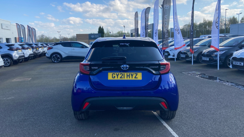 Toyota Yaris 1.5 Hybrid Design 5dr CVT Hybrid Hatchback